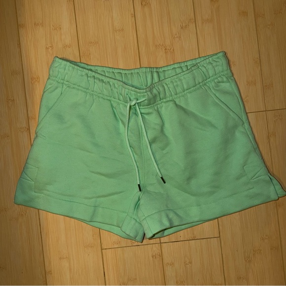 Universal Thread Pants - Universal Threads Fleece Shorts